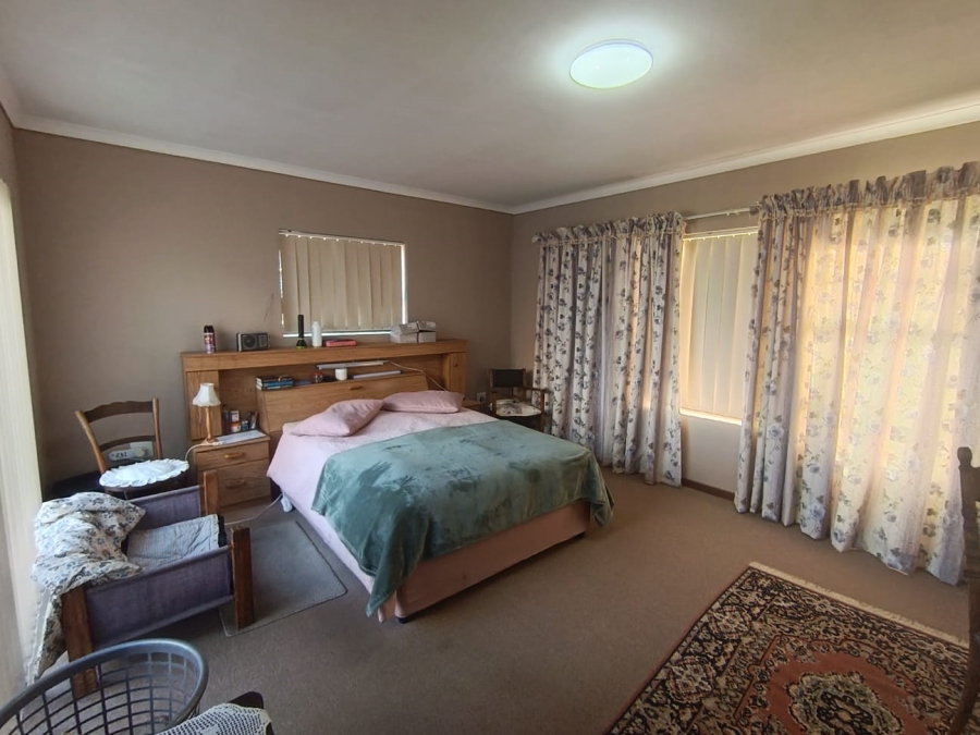 3 Bedroom Property for Sale in Dana Bay Western Cape